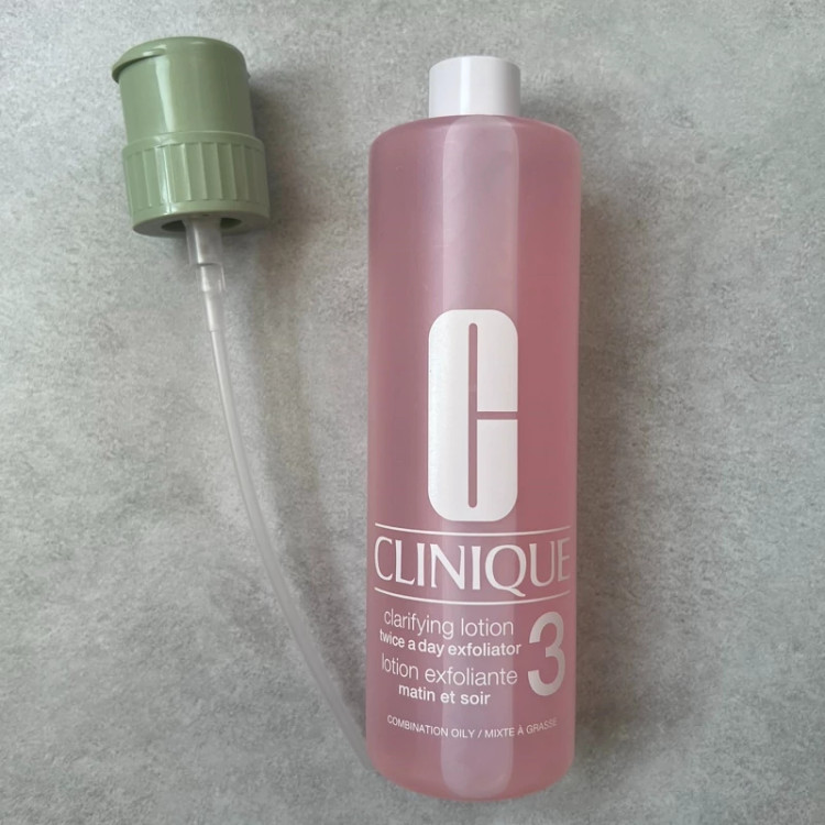 تونر لایهبردار کلینیک مدل Clarifying Lotion 3 – Combination Oily